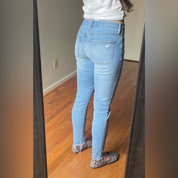 Universal Thread Mid Rise Skinny Jeans - Picture 4 of 12